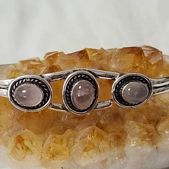 🌻BOGO*Vintage Rose Quartz & 925 Cuff Brace - Picture 2 of 4